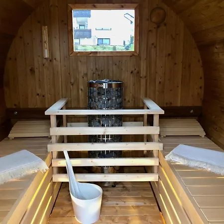 Tiny House Mit Saunafass Und Garten Brensbach