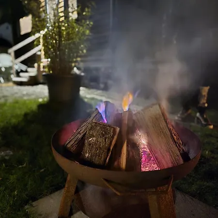 Tiny House Mit Saunafass Und Garten Brensbach