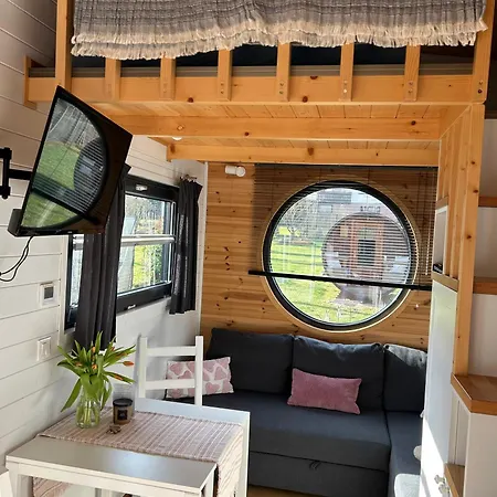 Tiny House Mit Saunafass Und Garten Appartement