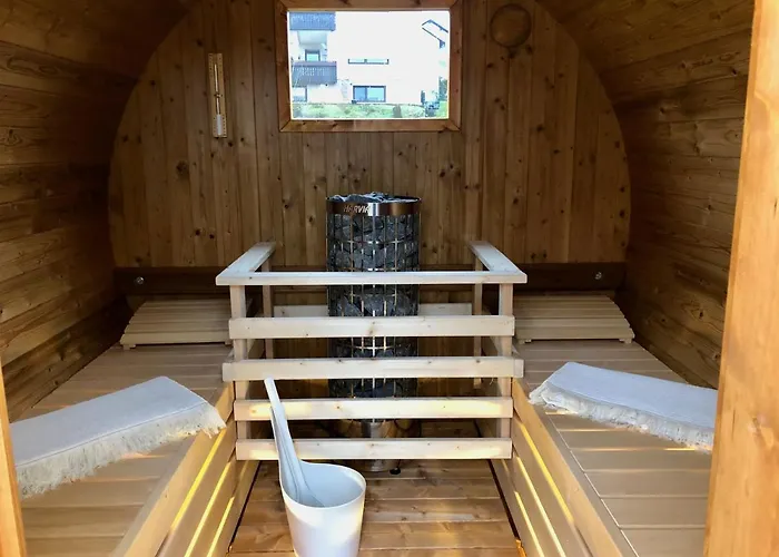 Tiny House Mit Saunafass Und Garten Brensbach