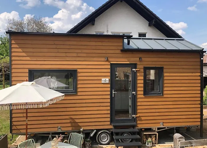 Tiny House Mit Saunafass Und Garten アパート *