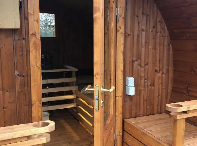 アパート Tiny House Mit Saunafass Und Garten *