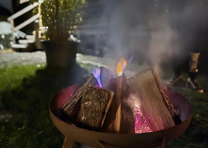 Tiny House Mit Saunafass Und Garten Brensbach